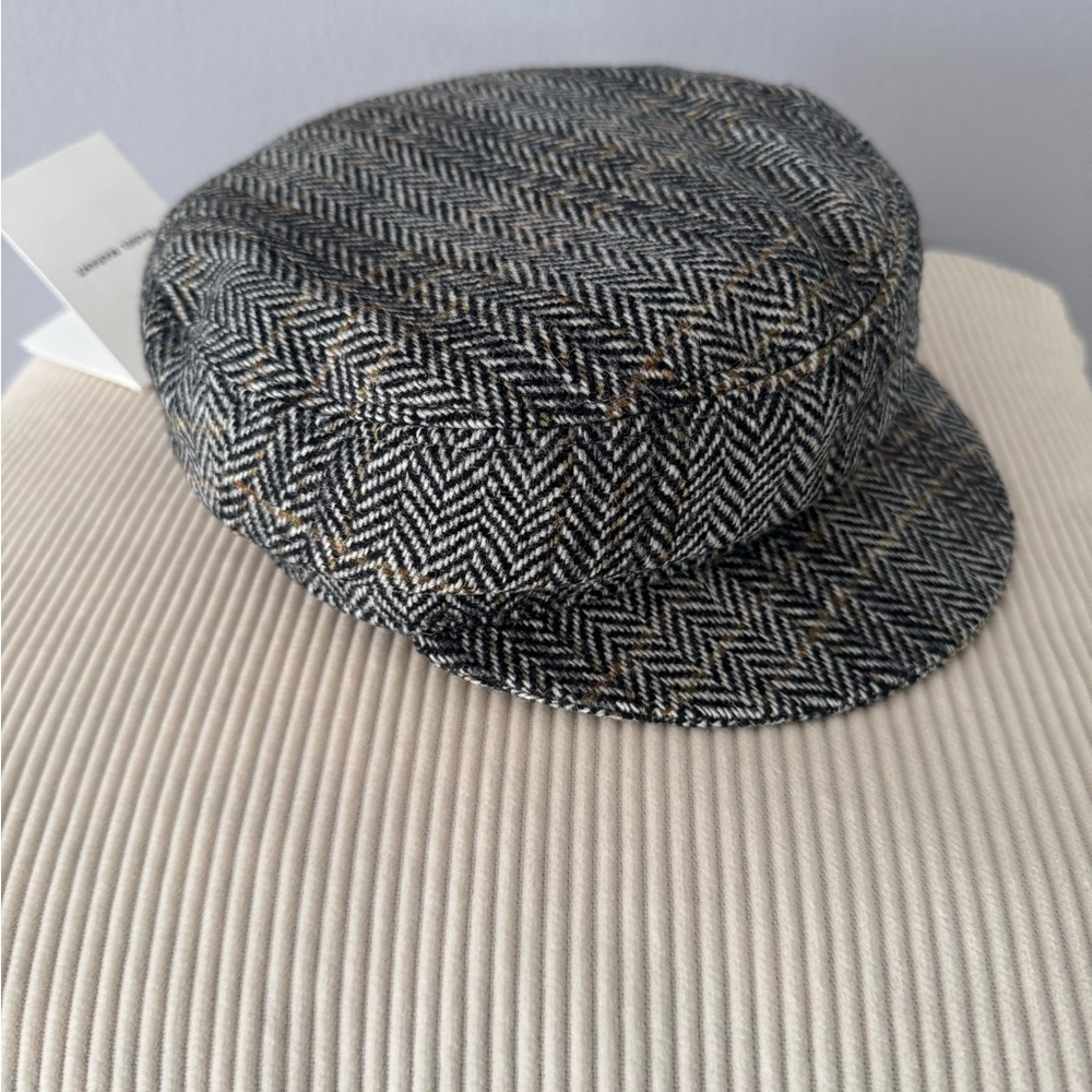NWT Isabel Marant Evie Black and Gray Wool Herringbone Cap Casquette 57